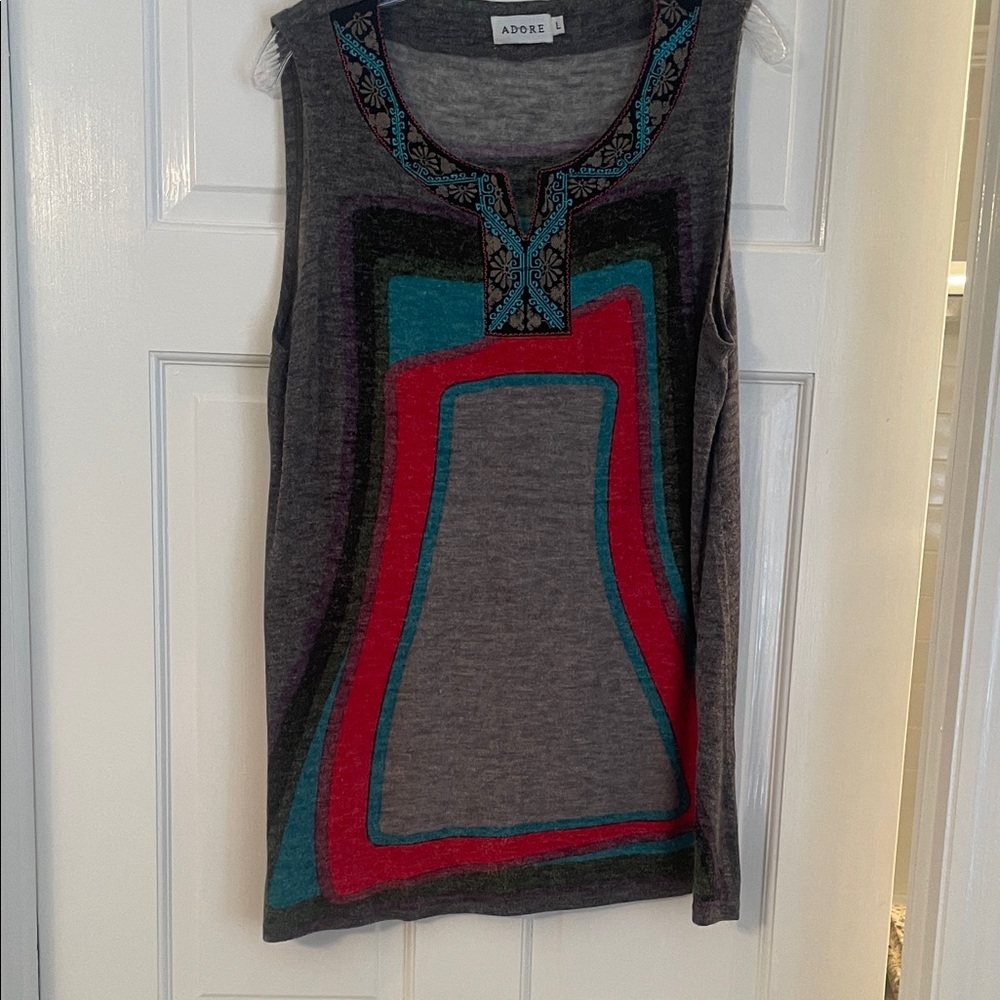 Adore Women's Gray, Red, and Teal Tank Top